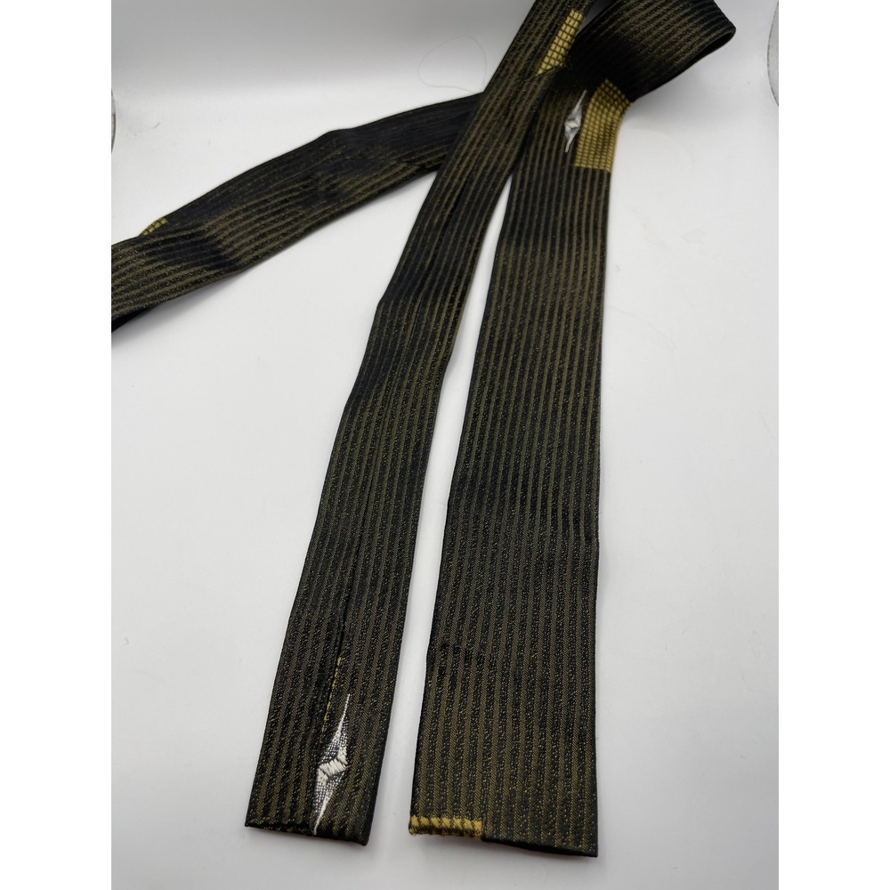 Vintage Wembley Skinny Tie Black Gold Textured Vertical Stripe Square End 2 Inch